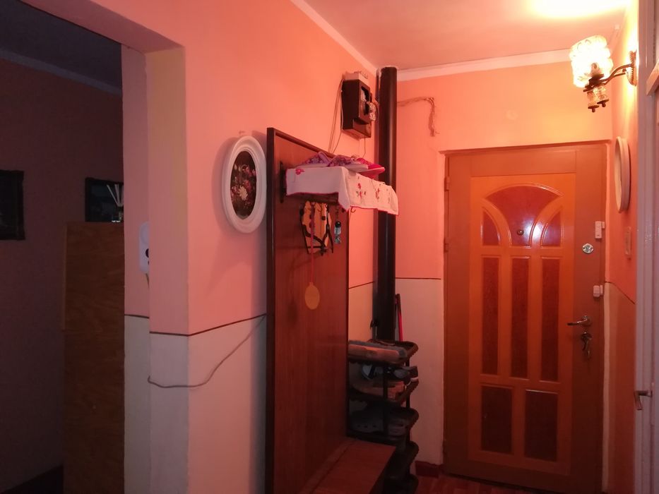 Vand apartament 4 camere, etajul 1