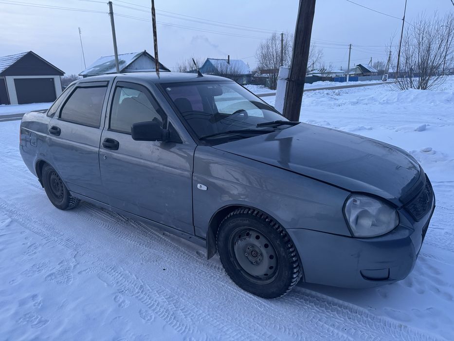 Срочно продам приору 2010 год