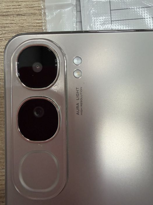 Vivo V40 Lite 256гб. новый