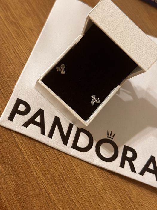 Пандора обеци Pandora
