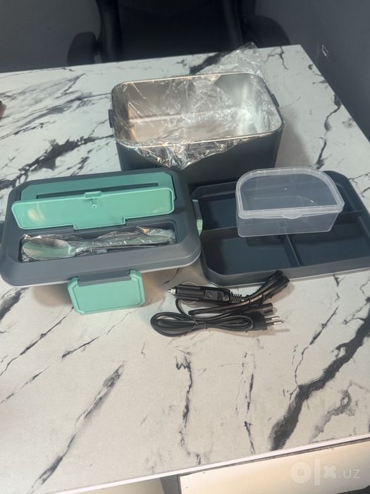 Lunch box elektroniy uyda va mashinada