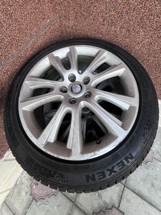 Vand urgent cauciucuri iarna noi cu jante skoda vrs