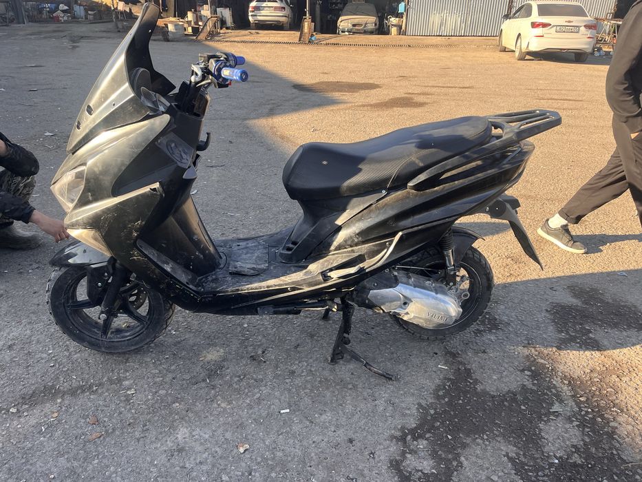 Срочно продам макси 150 куб