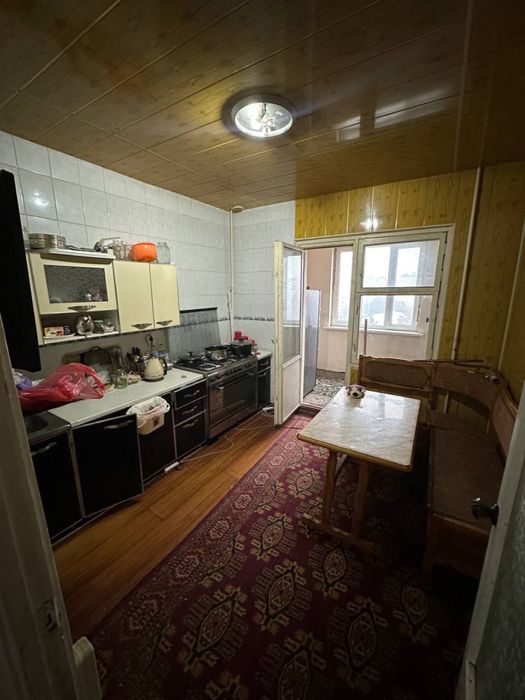 В продаже 4- комнатная квартира в Сергели 8а