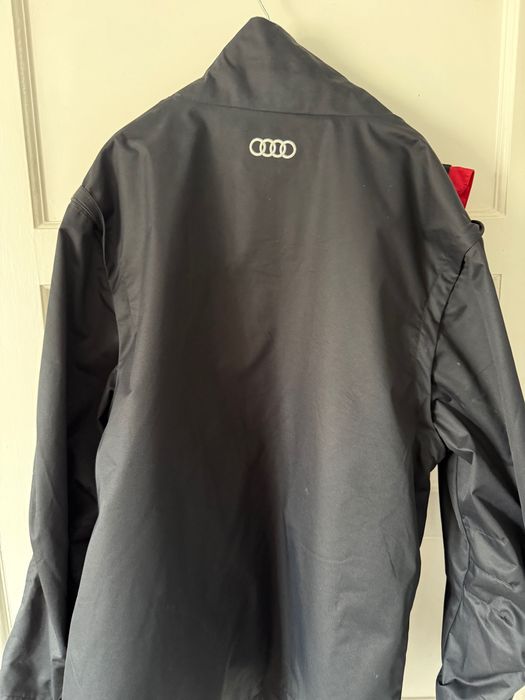 Мъжко яке S line Audi