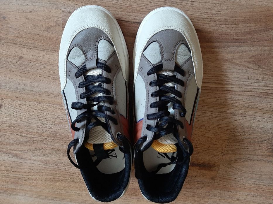 Два чифта обувки по 50лв,размер 40