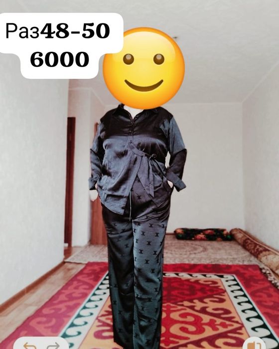 Женские одежды в отличном состоянии.