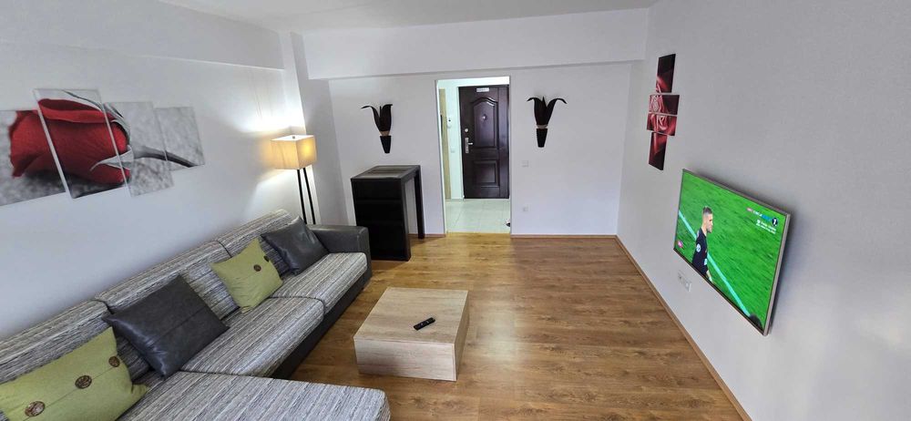 Studio de lux, Sinaia Furnica