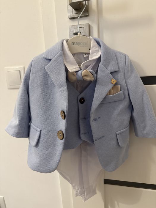 Costum Mayoral bebe 3-6luni nou