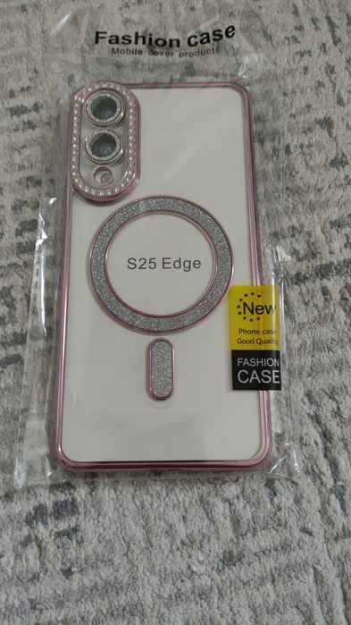 Чехлы на Samsung Galaxy S25 Edge