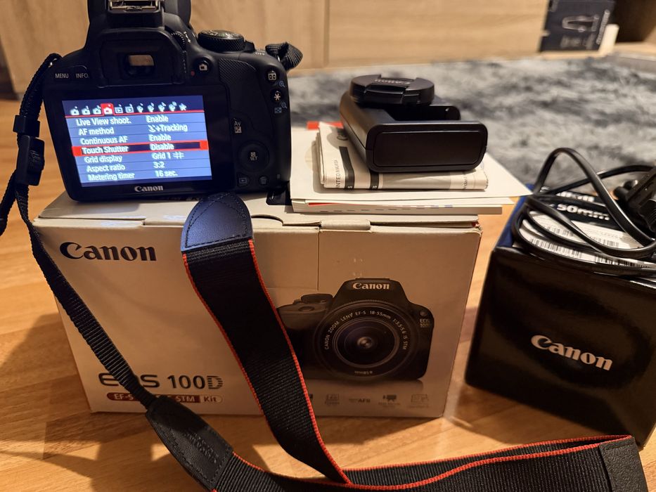 Vand Canon EOS 100 D