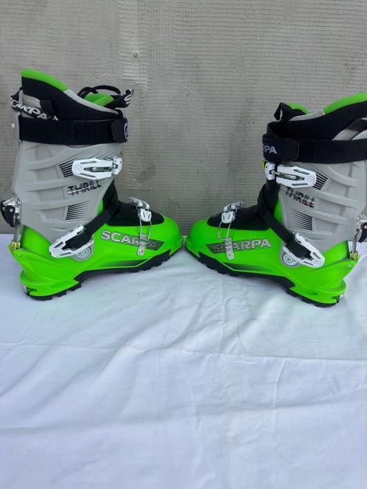 Clapari ski schi tura skimo Scarpa Thrill Carve marime EUR:42 Mondo:27.0 Flex:100 last:101