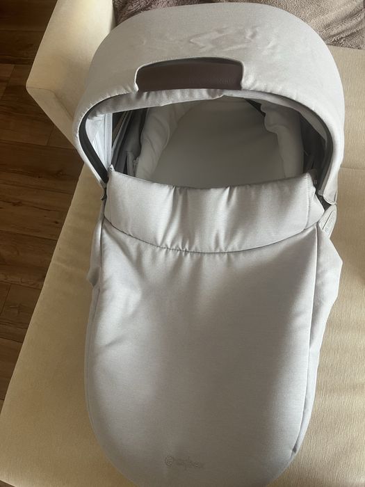 Кош за новородено Balios S Lux