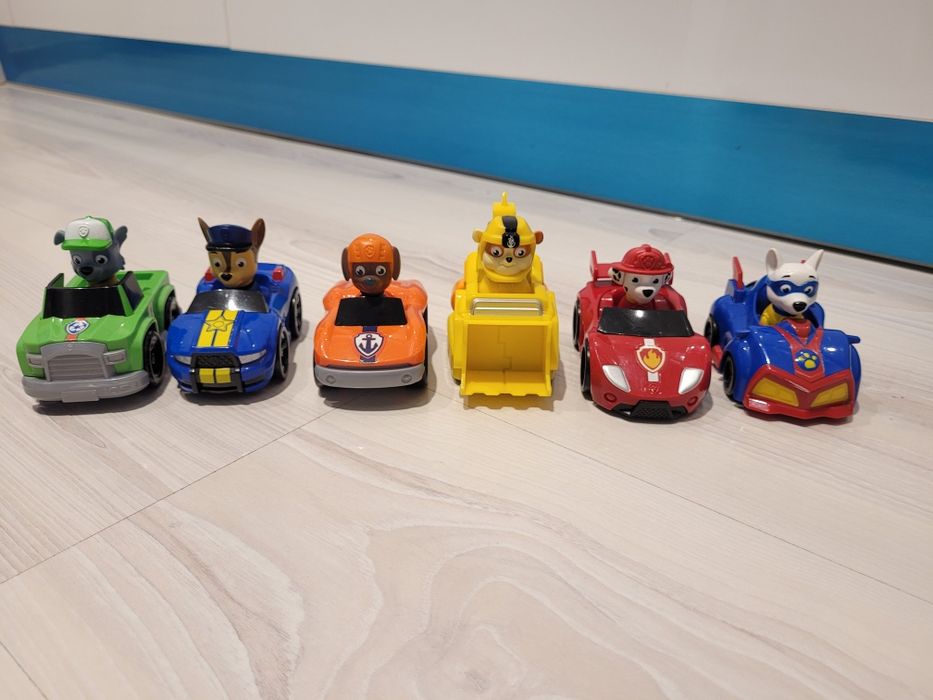 Mașinuțe din Patrula Catelusilor