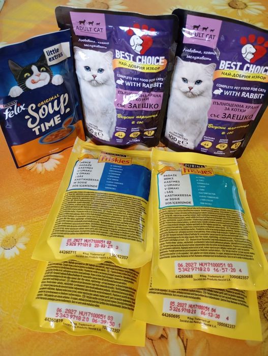 Консерви и паучове на Purina Gourmet