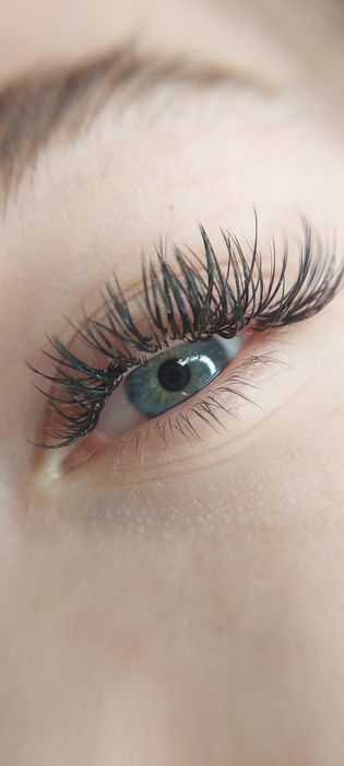 Наращивание ресниц майкудук