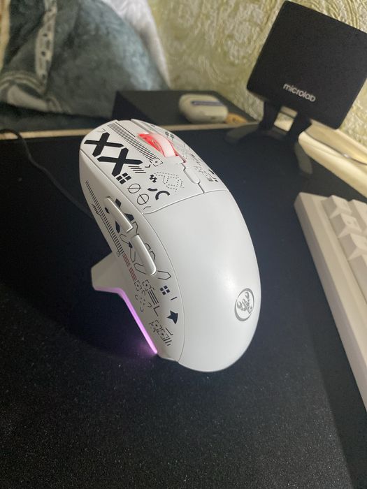 Продается мышка игровая