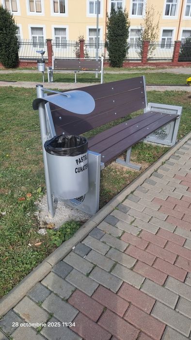 Banca cu spătar și rigle wpc