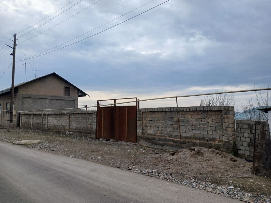 Uy Qurlish uchun uchaska yer