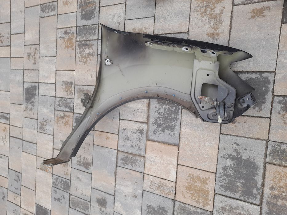 Aripa Fata Dreapta Dacia Logan Sandero Stepway  2012-2015