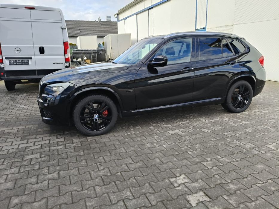 Vând BMW X1 204CP