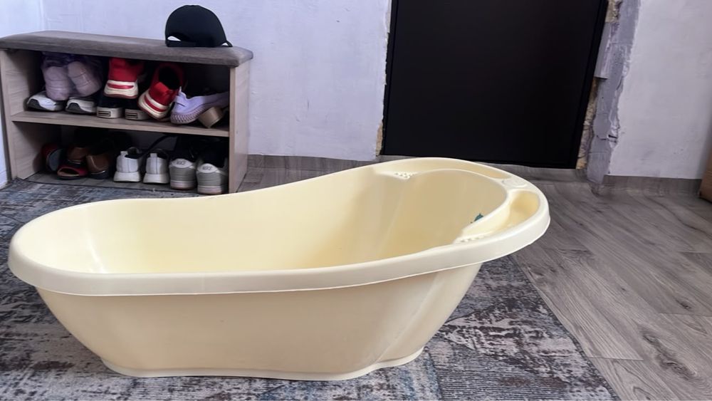 Продам детскую ванночку