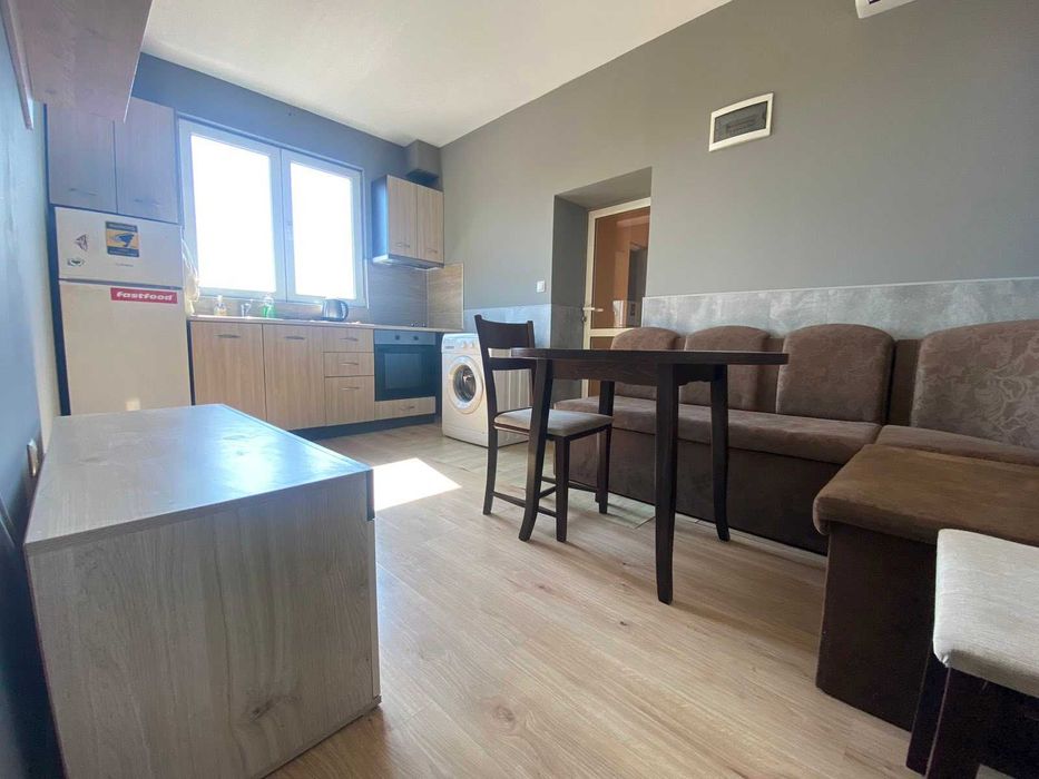 Дава се под наем Двустаен апартамент в Варна, Трошево - 50 кв.м за 331.5 € - Снимка #4