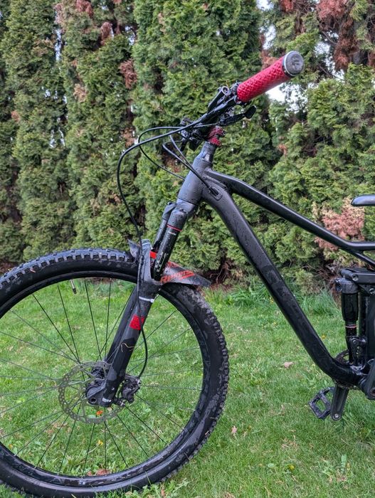 Cube stereo race 122