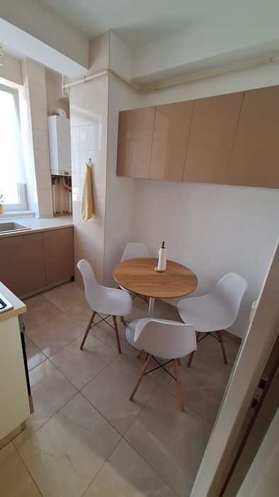 Inchiriez Apartament 2 camere