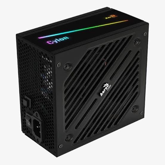 AeroCool Cylon 700W