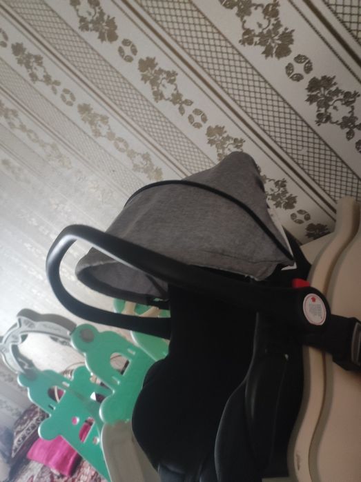 Manej tumba avto kreslo