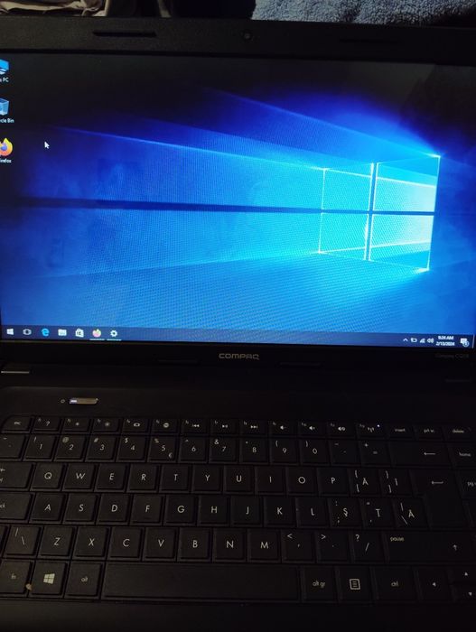 Laptop HP Presario CQ58