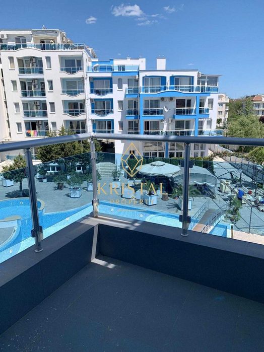 Продава се Двустаен апартамент в Несебър - 70 кв.м за 1015 €/кв.м - Снимка #8