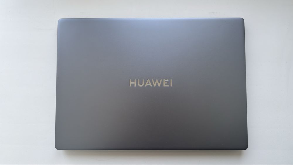 Huawei D16 matebook