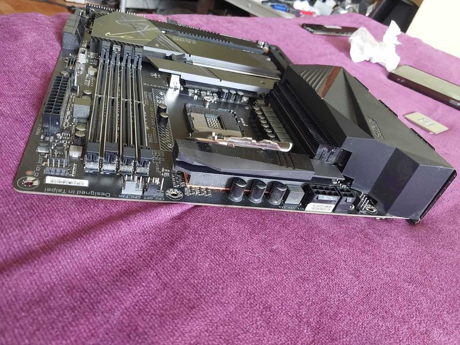 Gigabyte Z590 Aorus Pro AX Wi-Fi