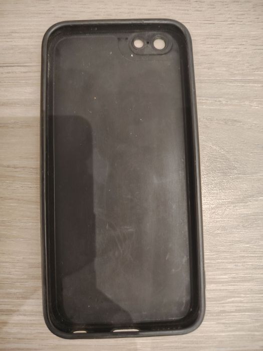 Продаю айфон 6, в подарок  чехол