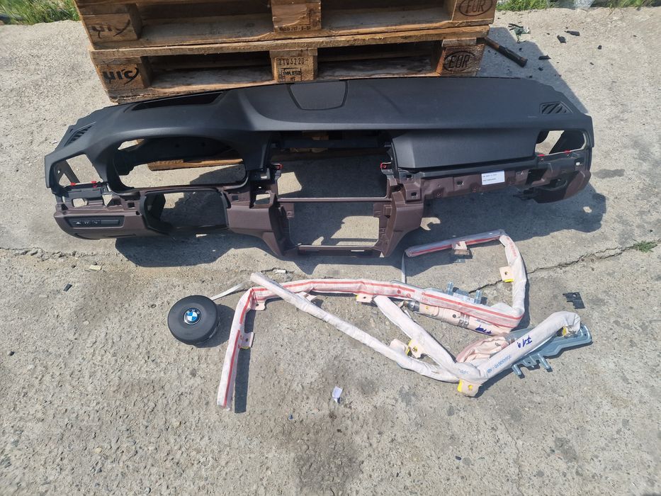 Plansa bord headup dysplai kit airbag bmw f10 f11 seria 5 lci