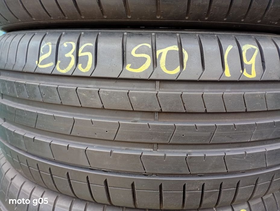 Anvelope vara Pirelli 235 50 19