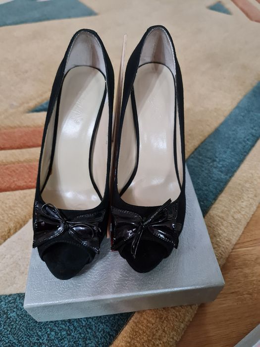 Продам туфли, замшевые