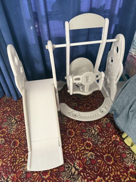 Детский горка и баскетболный