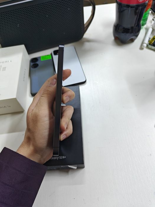 Продам Samsung s24+ Plus 512гб