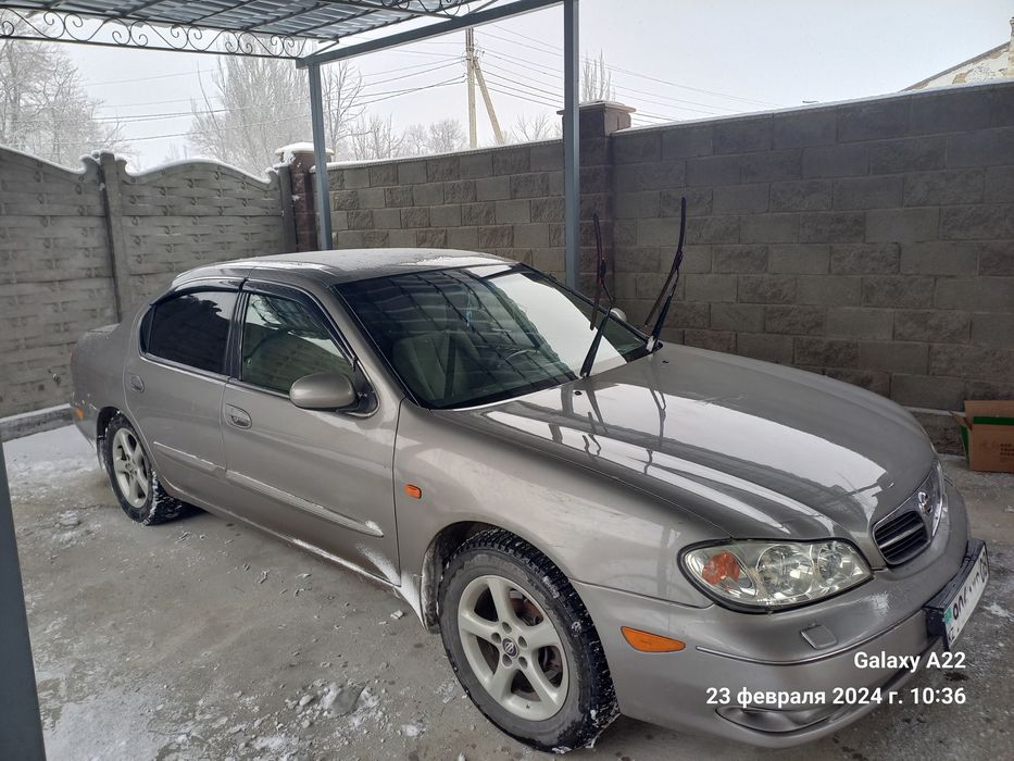 Ниссан максима 2куб. Газ, бензин.