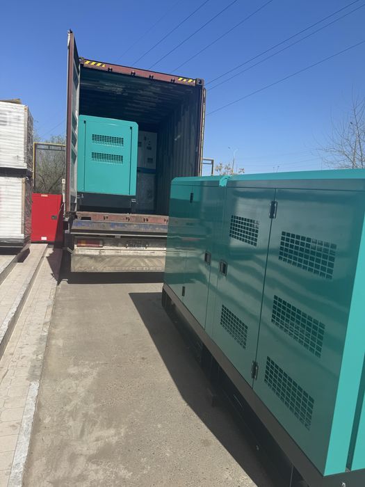 Дизельный генератор Cummins 220 KW-200kvt