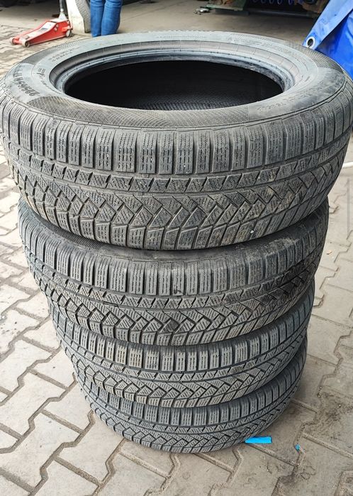 Continental 225 65 R17 T