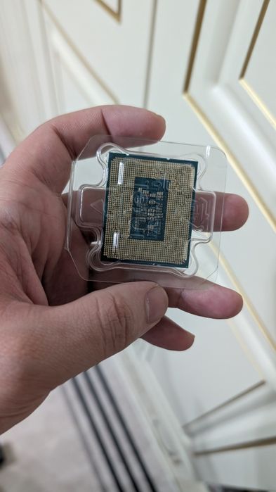 Процессор i3 13100f