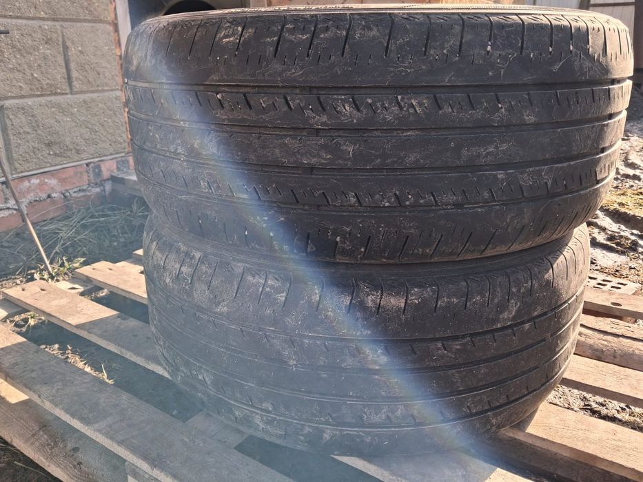 Продам шины почти новые