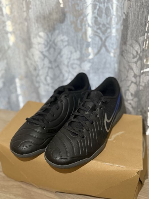 Nike Tiempo Legend 10 Club IC