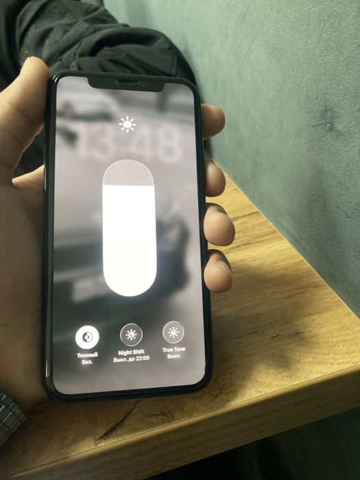 Iphone 11 pro  256 talik idealniy sasteyanada