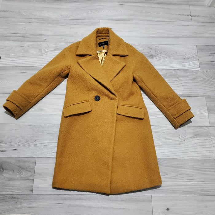 Продам Пальто BSBG