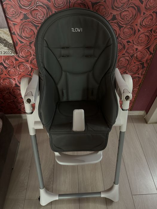 Продам стульчик для кормления